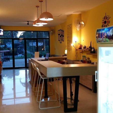 M Hostel Lanta Ко-Ланта Екстер'єр фото